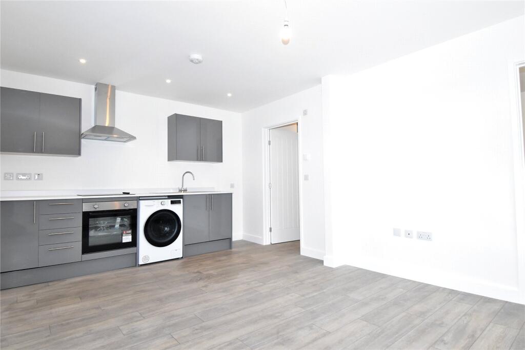House in St Austell, Cornwall - View 5