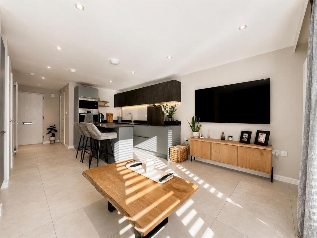 House in Leicester - View 4