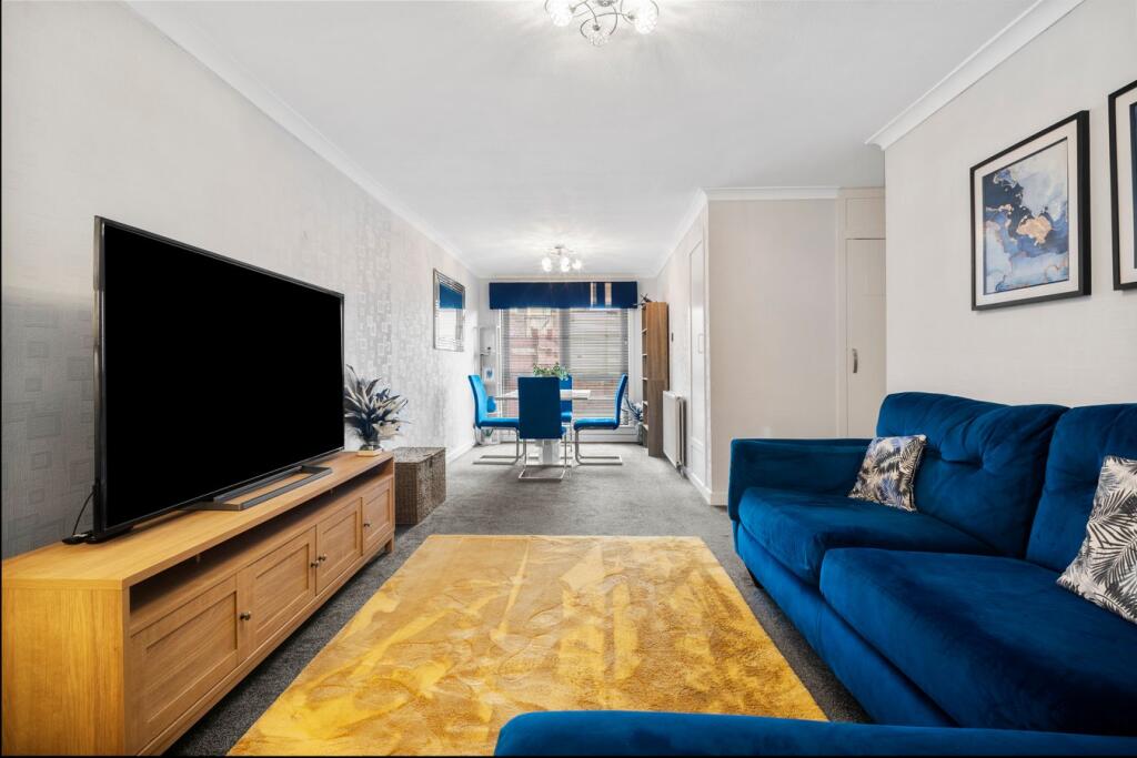 4, Honeysuckle Park, Ayr, KA7 photo 2