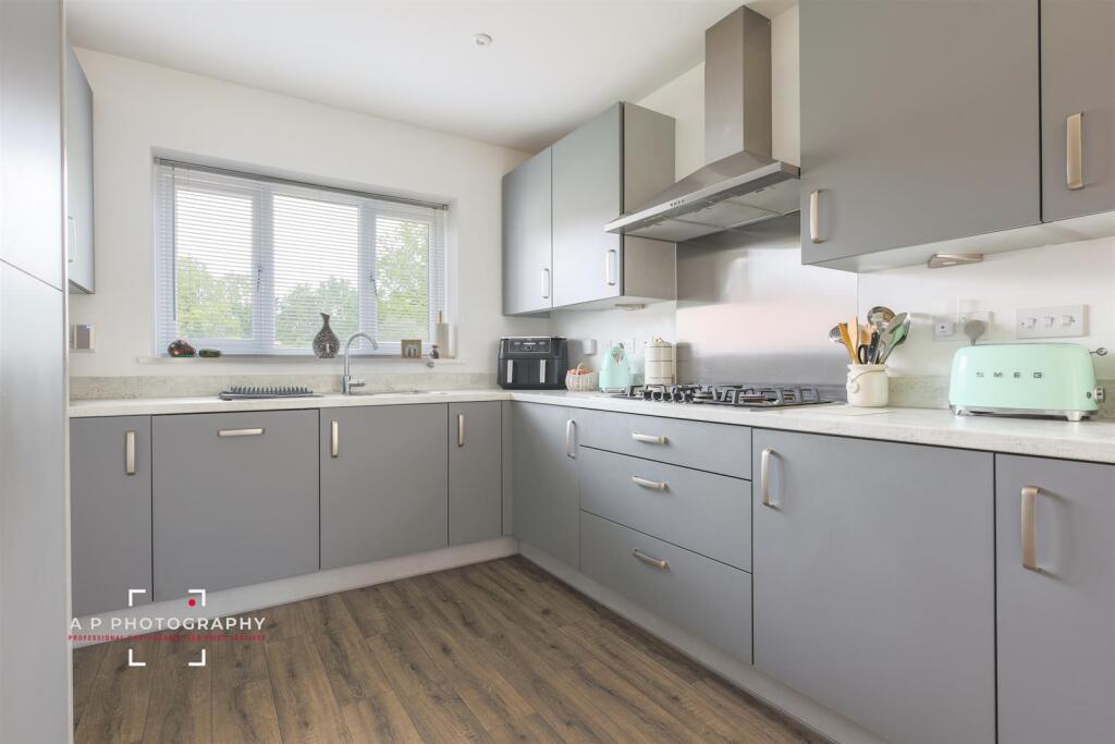 Palmer Way, Blythe Bridge photo 5