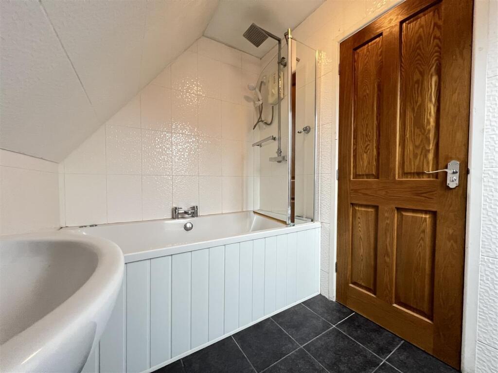 Additional image 60 of Englestede Close, Handsworth Wood, Birmingham