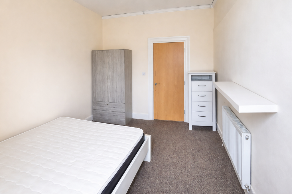 Main image of property: Glynrhondda Street, Cardiff (City), CF24
