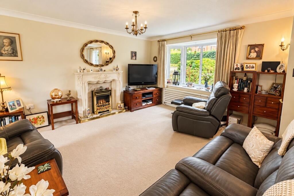 House in New Forest, Bransgore - View 4