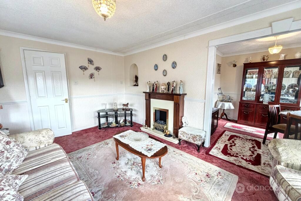 Mill Farm Park, Bulkington, CV12 9SF photo 4