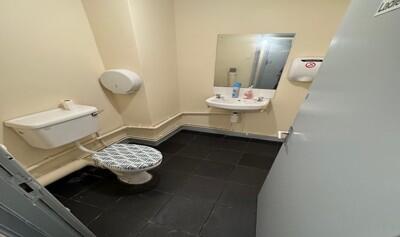 Photo 9