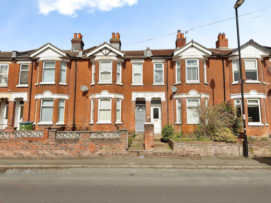 Main image of property: Oakley Road, Southampton, SO16 4LH