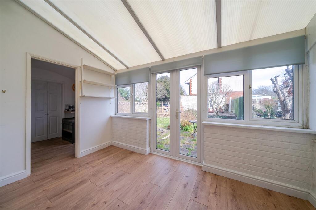 House in Gosport, Hampshire - View 4