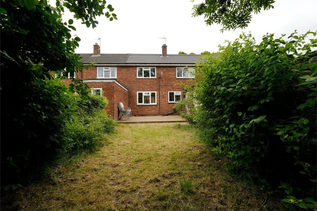 Hulley Road, Macclesfield, Cheshire photo 4