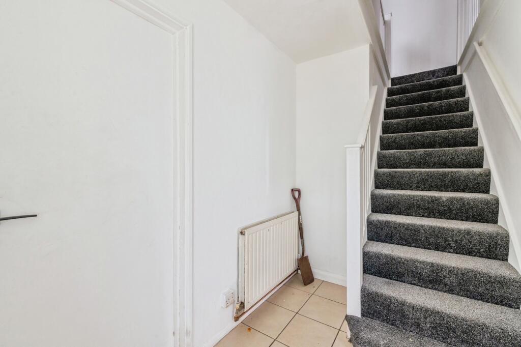 House in Thurrock, Essex - View 5