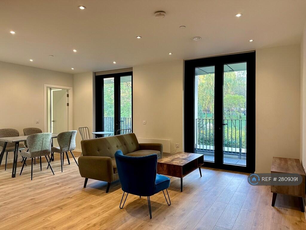 Main image of property: Manchester, Manchester, M4