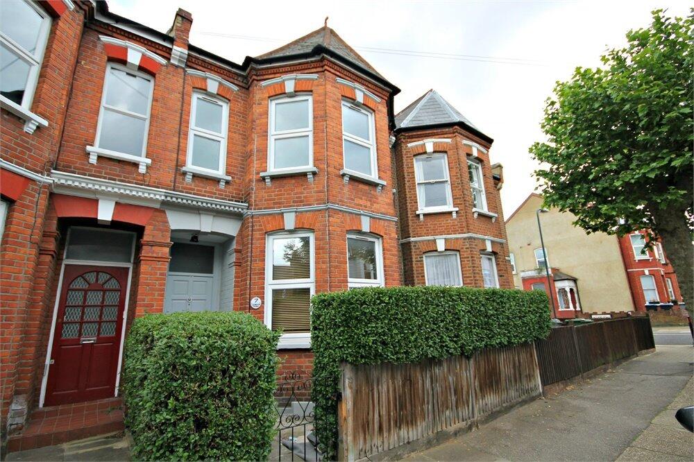 House in London - View 2