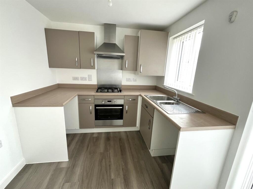 Yates Close, Weldon, - View 2