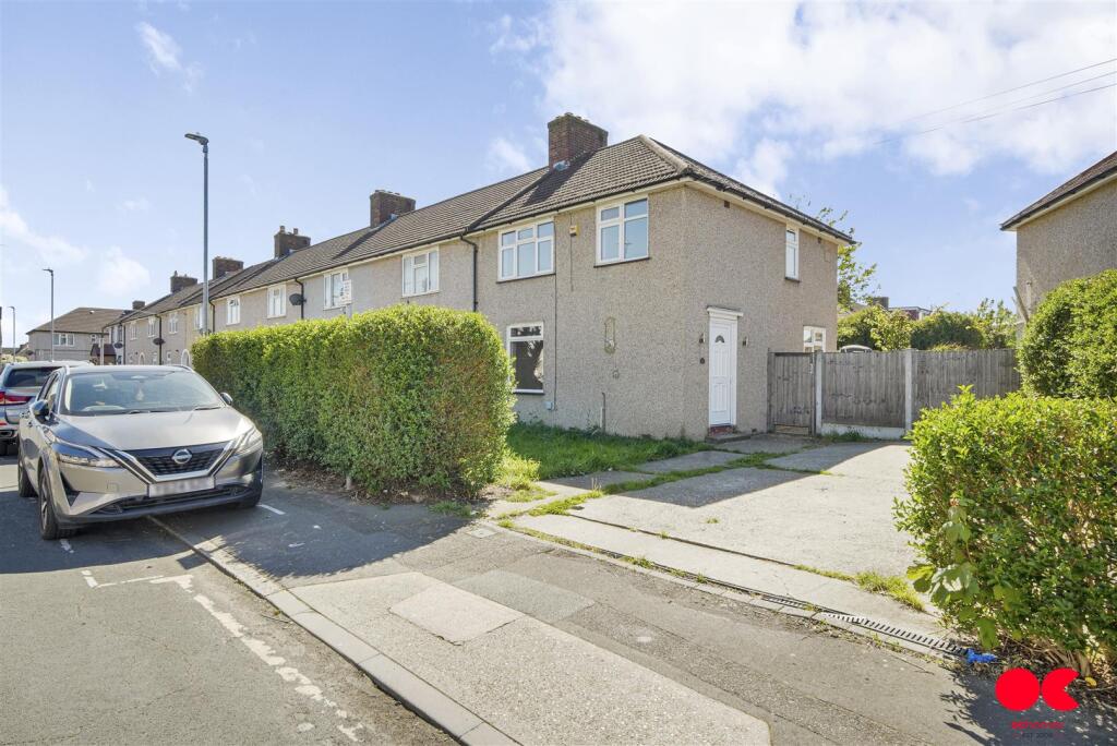 Main image of property: Nuneaton Road, Dagenham
