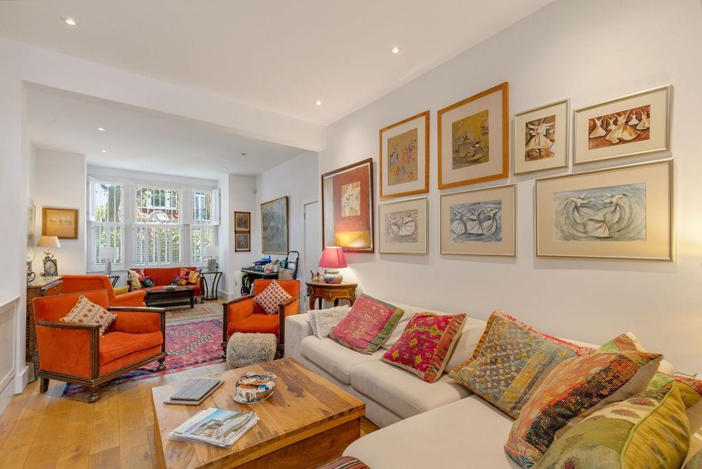 House in London - More
