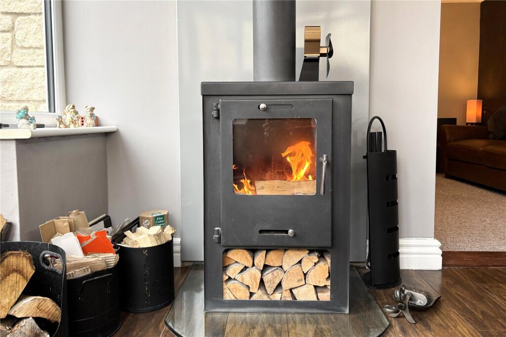 Additional image 29 of Windsor Drive, Westbury