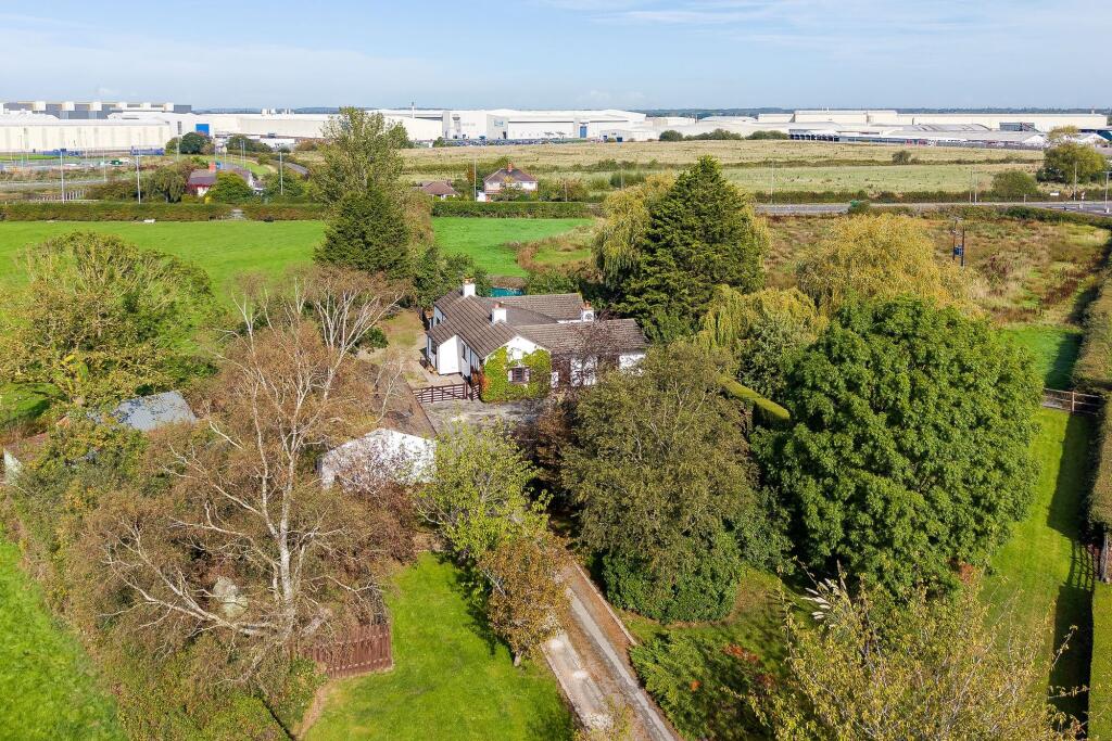 5-bed detached on Bretton Lane, Bretton, CH4, £700,000