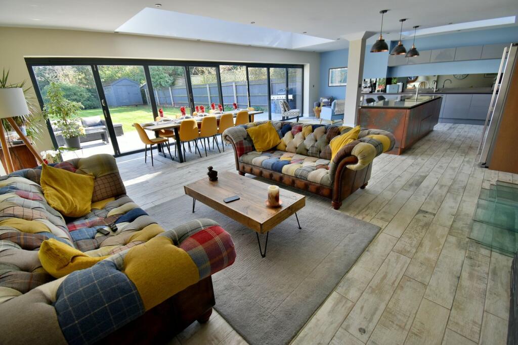 Additional image 4 of Avebury Avenue, Bournemouth, BH10