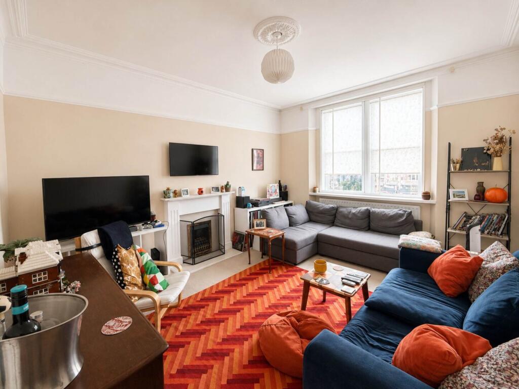 Apartment in Bristol - View 4