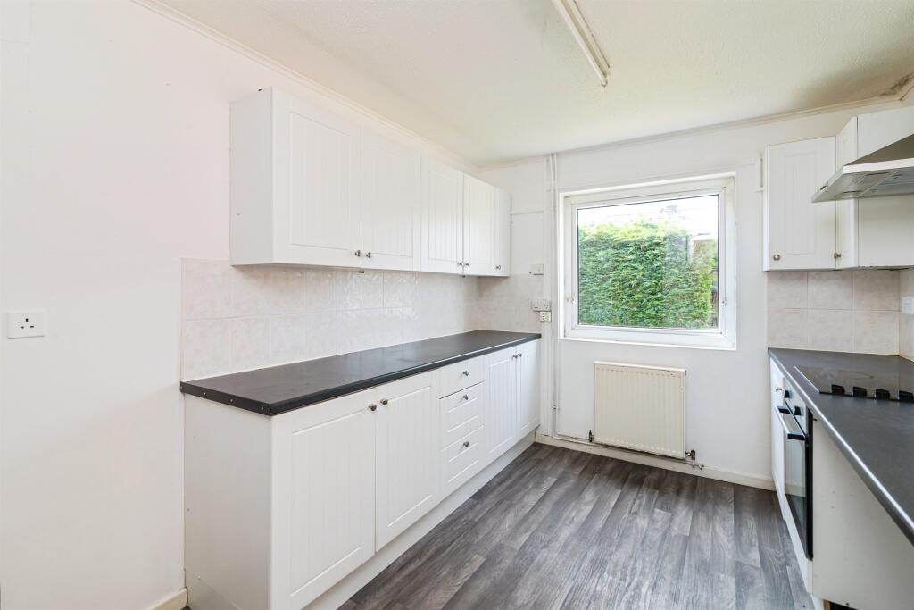 House in East Suffolk, Pakefield, Lowestoft - More