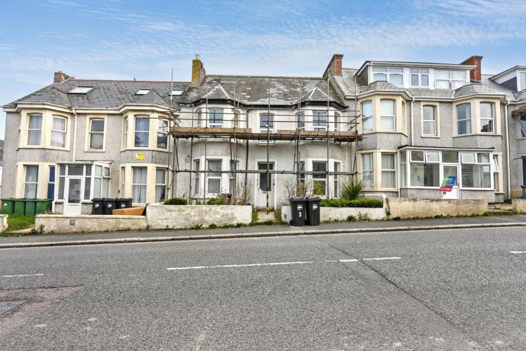 Main image of property: Flats 1- 4, 4 Higher Tower Road, Newquay, Cornwall, TR7 1QL