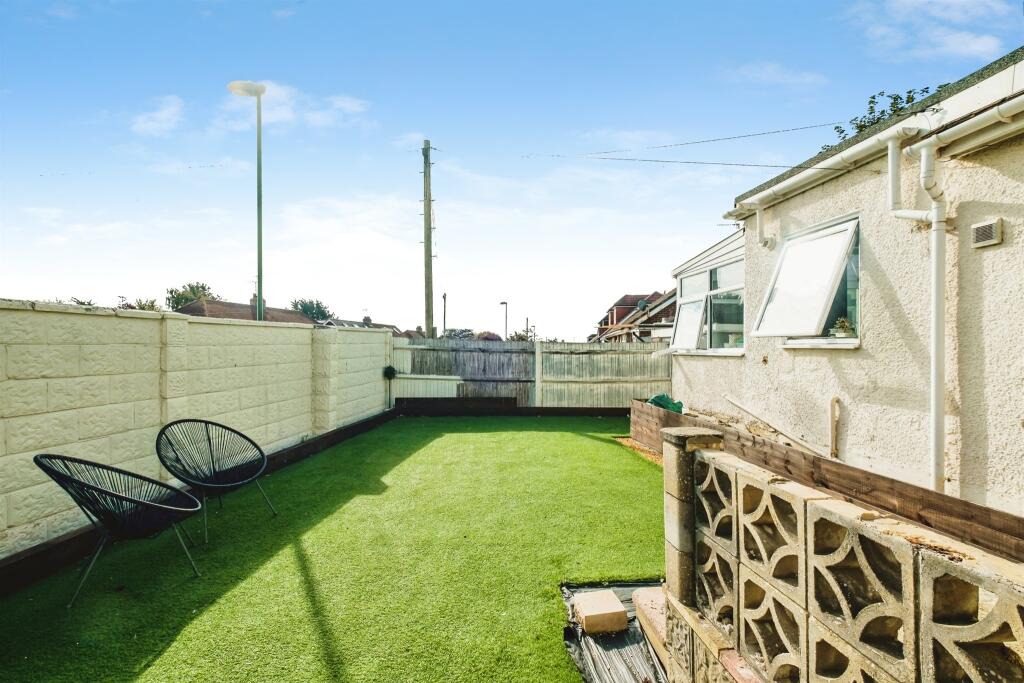 House in Brighton - View 3