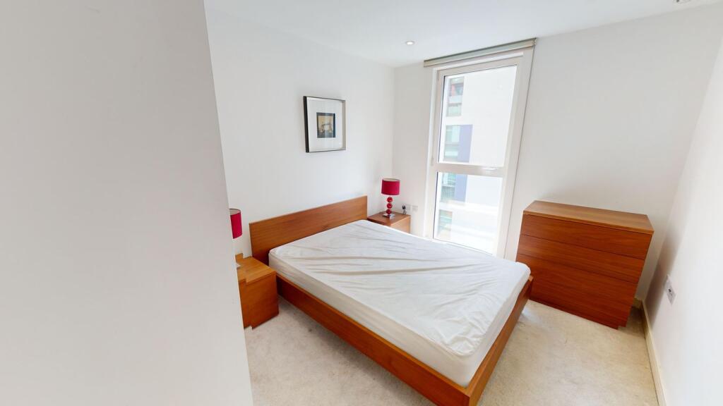 Apartment in Croydon - View 4