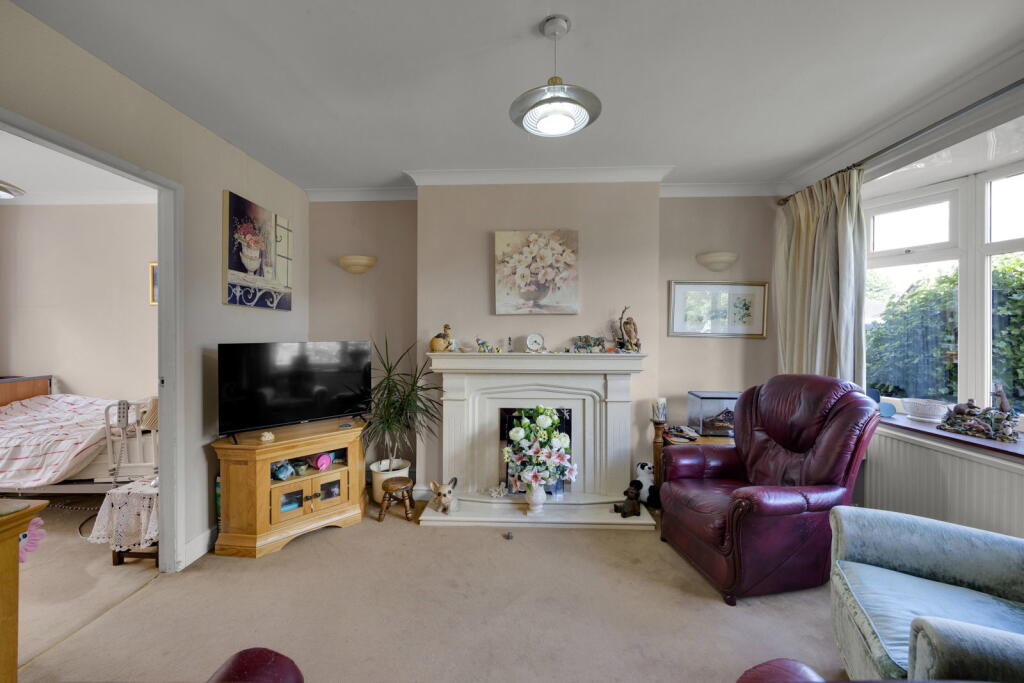 House in Middlewich, Cheshire East - View 4