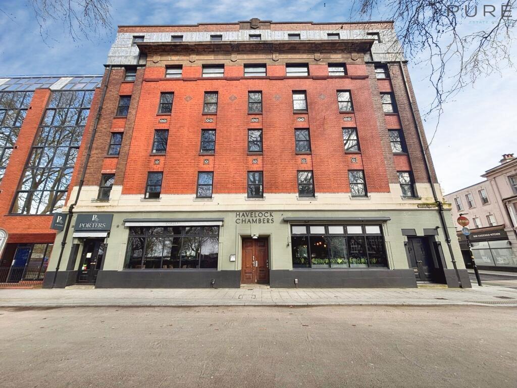 Main image of property: 20-22 Queens terrace , Southampton, Hampshire, SO14 3BQ