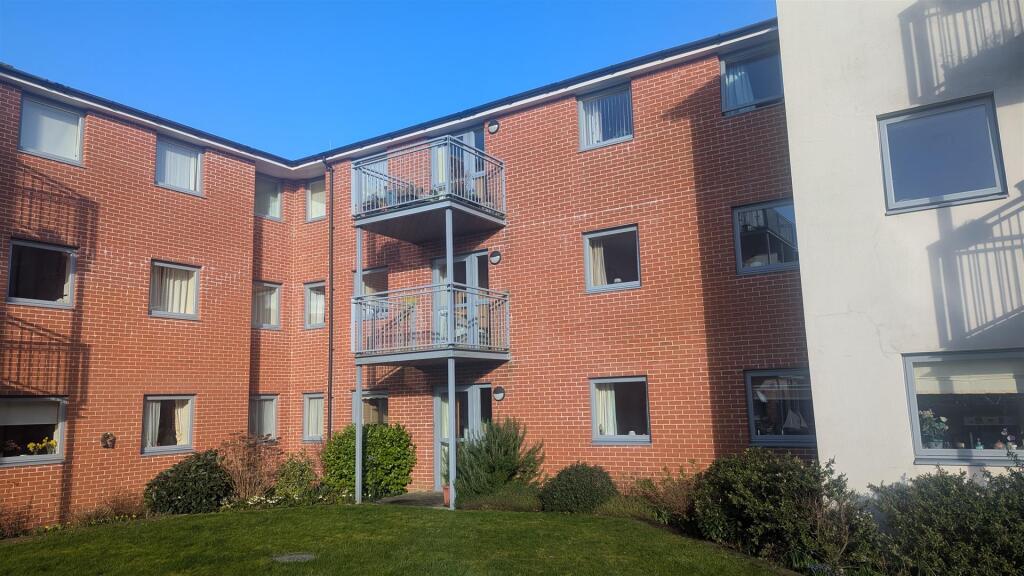 Main image of property: Lady Susan Court, New Road, Basingstoke