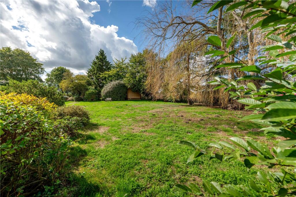 Ferry Road, Surlingham, Norwich, Norfolk, NR14 photo 3