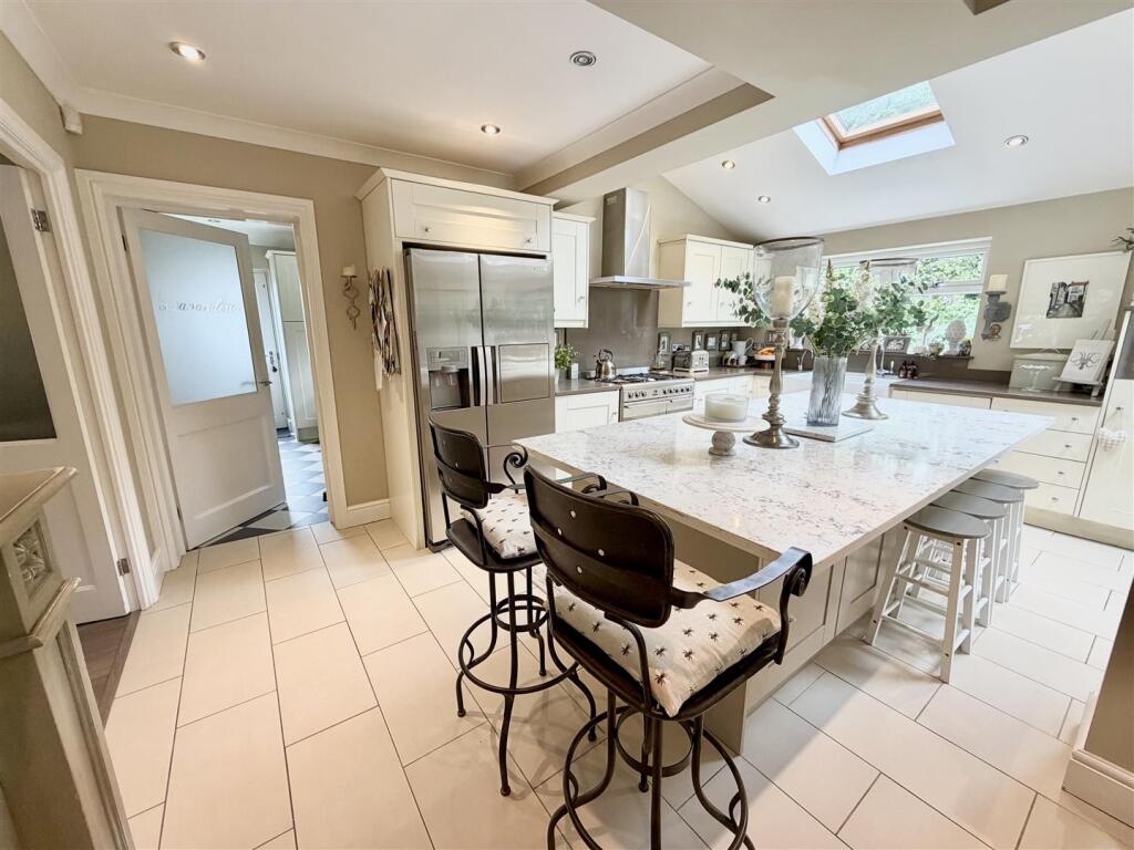 House in Trafford, Greater Manchester - View 5
