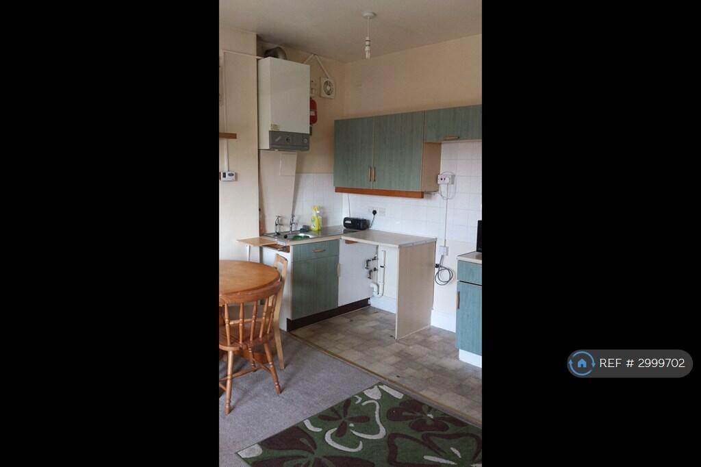 Main image of property: Mansfield Road, Alfreton, DE55