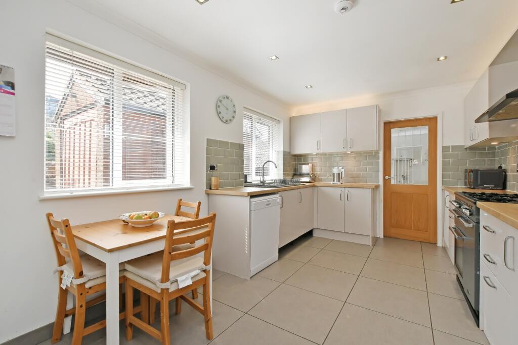 House in Sheffield, South Yorkshire - View 3