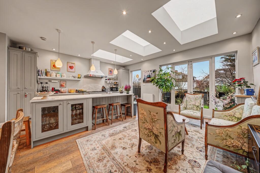 Main image of property: Hardinge Road, Kensal Rise, London NW10