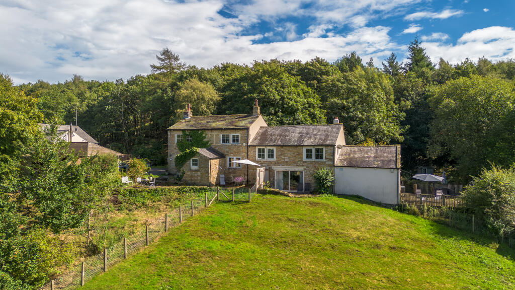 4-bed house on Lane Foot Farm, Ealees, Littleborough, Rochdale, £795,000