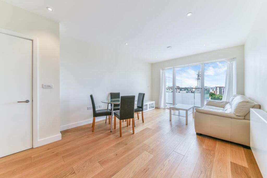 Main image of property: 6 Peartree Way, Greenwich, London
