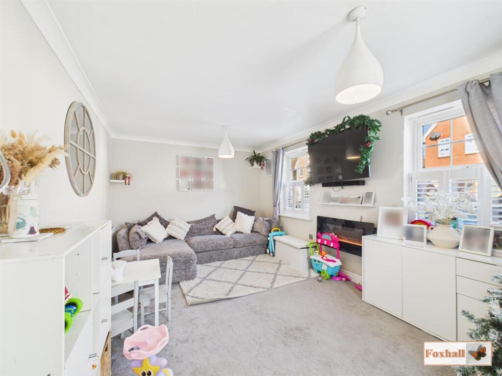 House in Ipswich - View 4