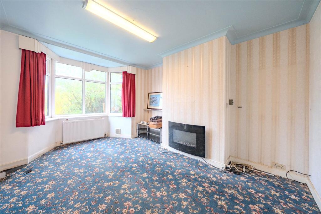 House in Leeds, West Yorkshire - View 3
