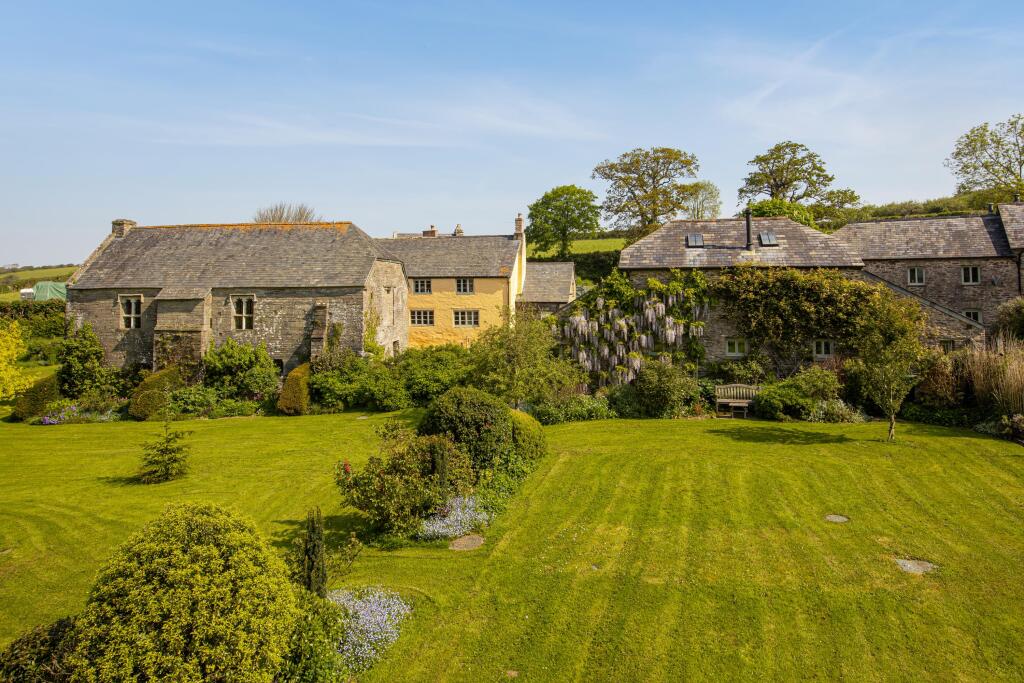 Main image of property: Leigh House, Kingsbridge, Devon, TQ7