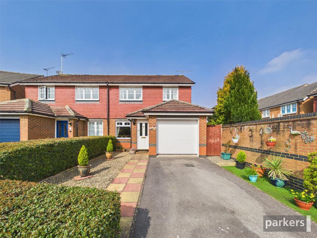 Main image of property: Russell Close, Bracknell, Berkshire, RG12