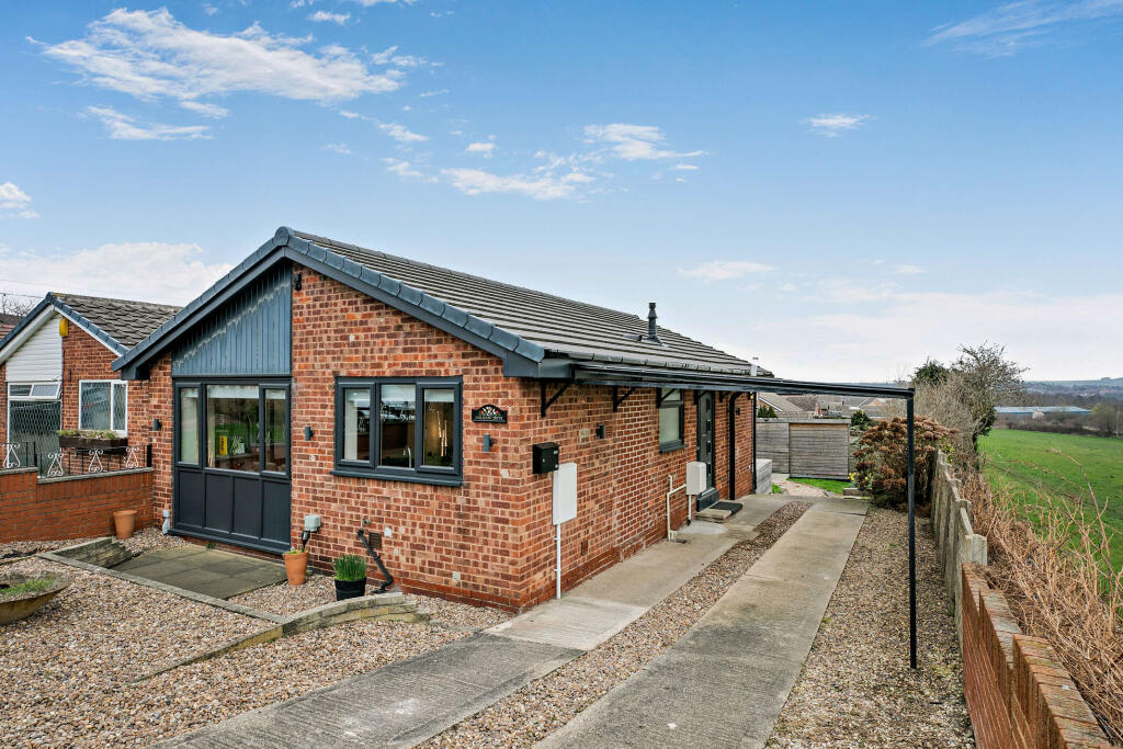 2-bed house on Meadow Drive, Barnsley, South Yorkshire, £234,995
