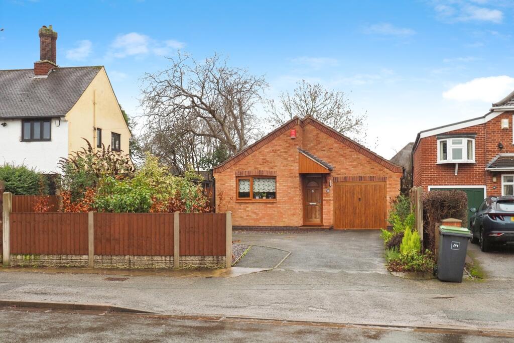 2-bed house on Bramcote Lane, Beeston, Nottingham, Nottinghamshire, NG9, £325,000