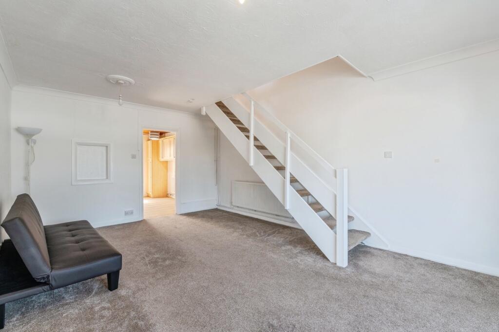 House in Thurrock, Essex - View 2