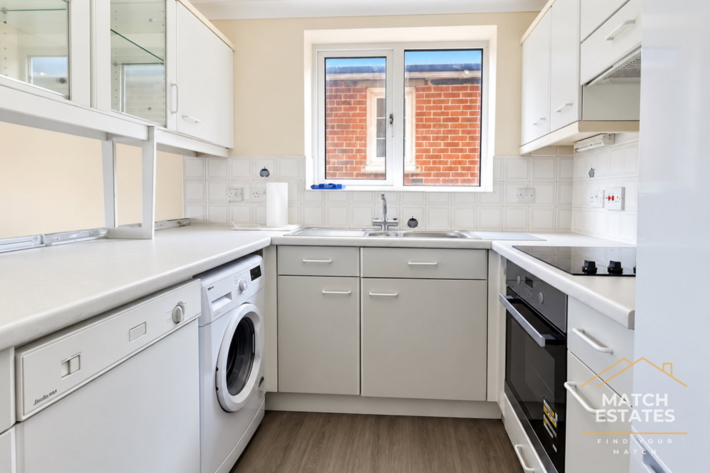 Apartment in Canterbury - View 4