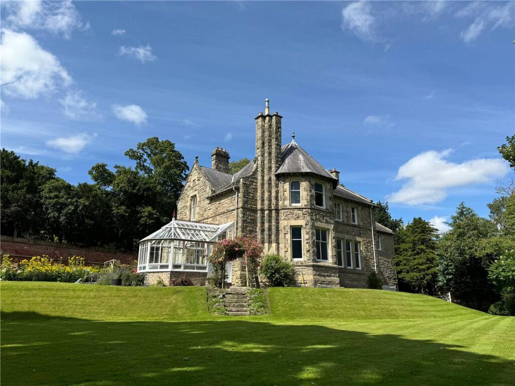 Main image of property: Oaklands, Dryinghouse Lane, Kelso, TD5 7BP