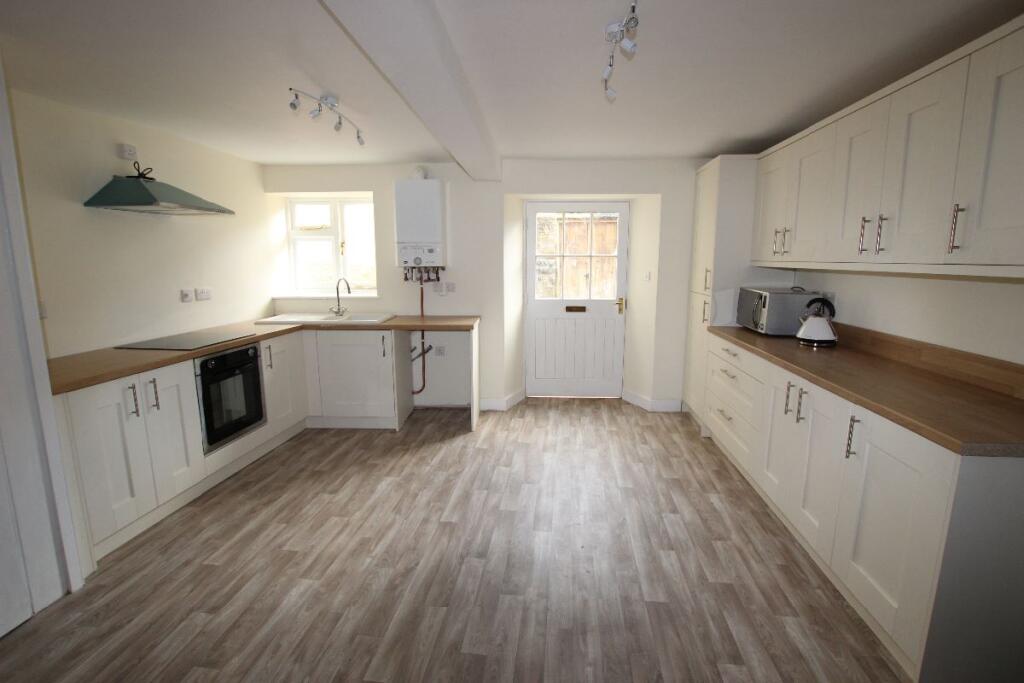 House in Newton Abbot, Dolbeare, Ashburton - View 2