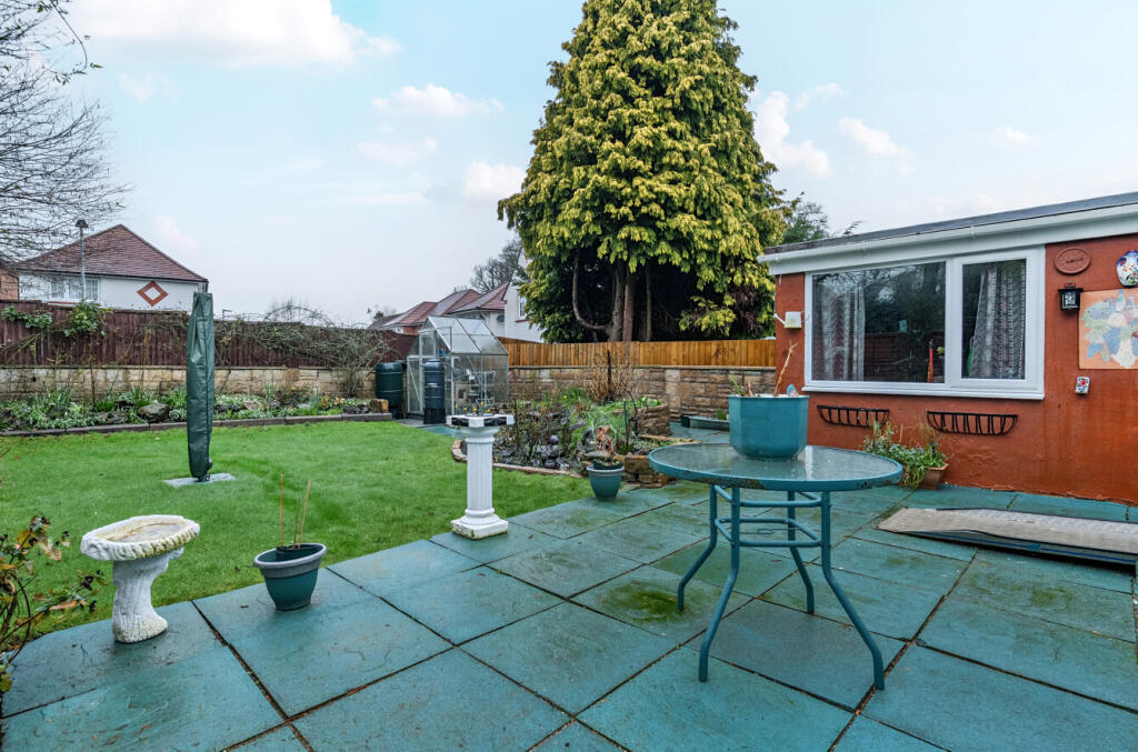 House in Warminster, Wiltshire - View 2