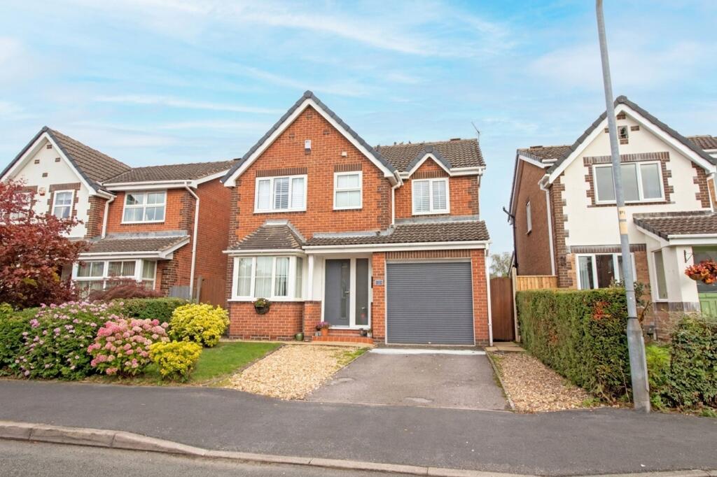 Main image of property: Oak Tree Avenue, Gainsborough, DN21