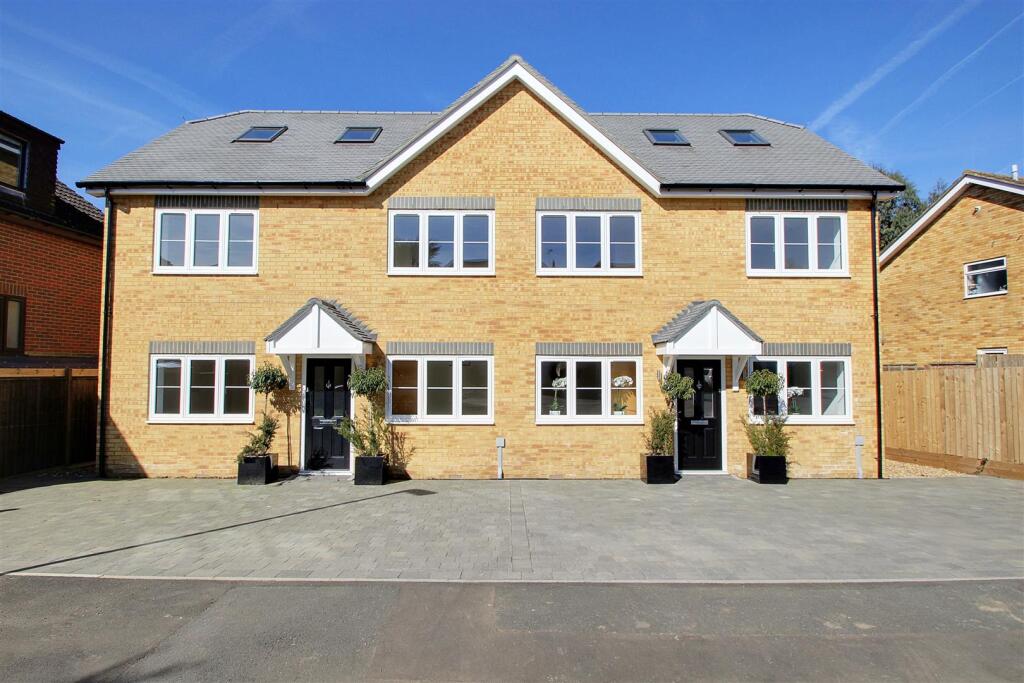 Additional image 23 of Chiswell Green, St Albans