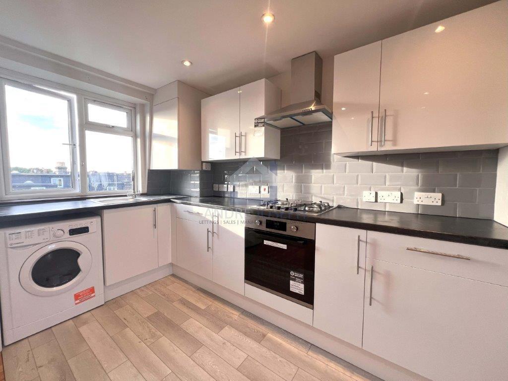Main image of property: Montana Road, Tooting Bec, London, SW17 8SN
